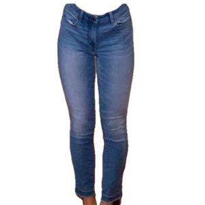 Abercrombie and Fitch Harper Ankle Jeans!